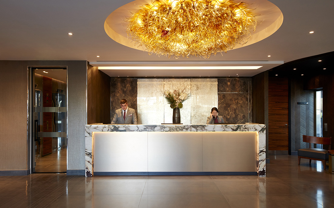 Reception desk at Crowne Plaza Albert Embankment Photography by Interior, Design, Photographer, London, Graham Atkins-Hughes
